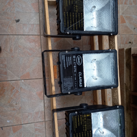 Fari asimmetrici 70w per esterno