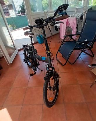 Bici pedalata assistita pieghevole