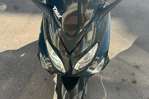 Tmax 500 Con assicurazione polacca