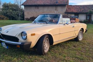 Fiat 124 sport spider