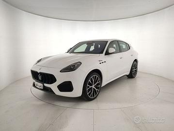 Maserati Grecale 2.0 mhev Modena 330cv auto