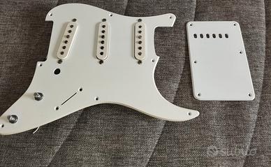 Classic Vibe Battipenna + Pickup Fender Designed