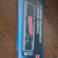 tastiera wireless senza mouse