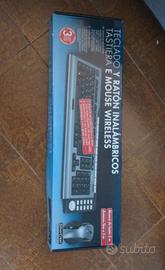 tastiera wireless senza mouse