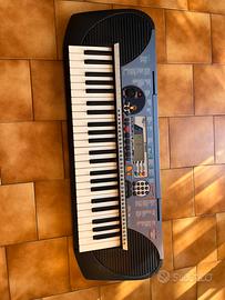 Tastiera Yamaha PSR-E373