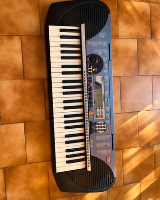 Tastiera Yamaha PSR-E373