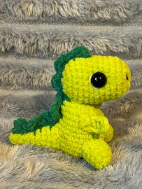 Dinosauro peluche all’uncinetto