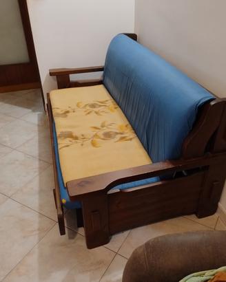 divano letto stile arte povera