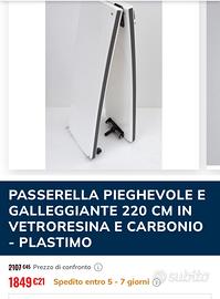 Passerella bianca in carbonio