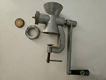 Torchietto manuale vintage la pasta in alluminio 