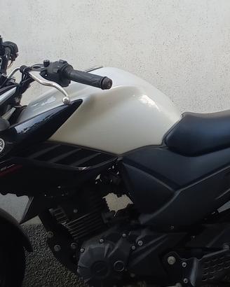 YAMAHA YS 125 4T 2021