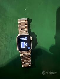 Apple Watch series 8