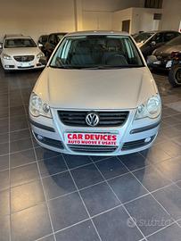 Volkswagen Polo 1.2 - BENZINA-80000 km