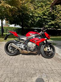 BMW S1000 R