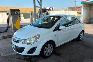 Opel Corsa 1.2 GPL 85 CV – 3 porte – Anno 2012