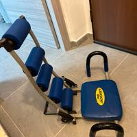 Attrezzo palestra per addominali