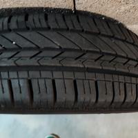 Gomme auto estive