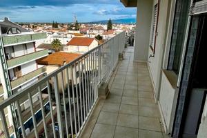 Ampio e panoramico ristrutturato zona p.roma