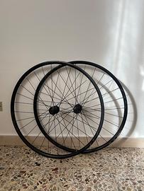 Shimano RS 700c 28