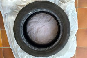pneumatico Goodyear efficient grip 185/55r15 82h