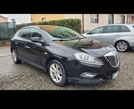 Lancia Delta 1.4 T-Jet 120 CV GPL platino
