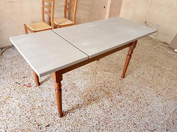 Tavolo allungabile 