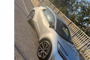 Splendida e nuovissima CHR