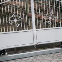 cancello in ferro battuto 