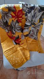 magnifica stola in pura seta  Salvatore Ferragamo 