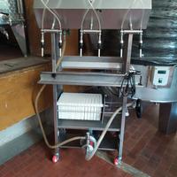 Riempitrice a 6 becchi in Acciaio inox