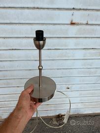Lampada da tavolo