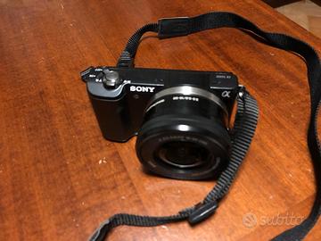 Sony Alpha 5000