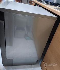 Lavastoviglie Whirlpool Inox – Rigenerata