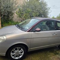 Lancia Ypsilon 1.3 M-Jet 90cv B-Colore