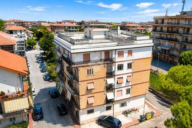 4 LOCALI A GROTTAMMARE