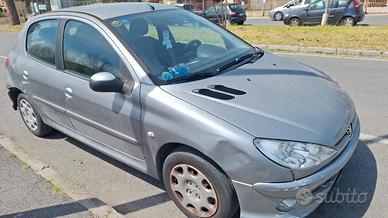 Peugeot 206 - 2005
