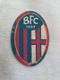 e.0,99 scudetto Bologna cartoncino pressato foro