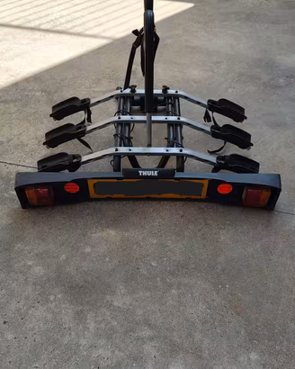 Portabici Thule per gancio trainoi 