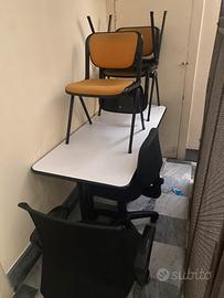 Scrivania e sedie da ufficio