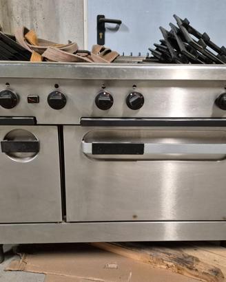 Cucina Zanussi industriale