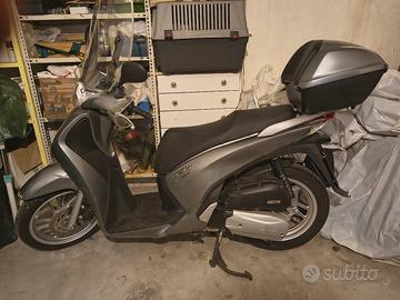 Honda SH150 Scooter con pochi KM
