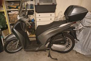 Honda SH150 Scooter con pochi KM