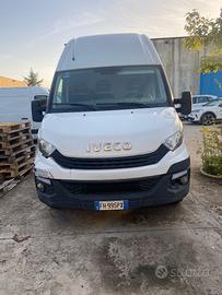 Iveco daily furgone 35s16v bianco