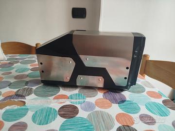 cassetta porta attrezzi moto