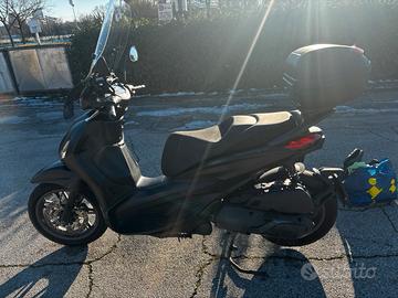 PIAGGIO Beverly 400 s