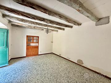 Caratteristica abitazione a 15 minuti dal mare