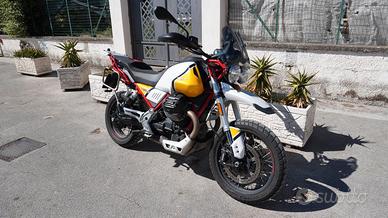 Moto Guzzi V85 TT Evocative