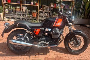 moto guzzi  v 7   special