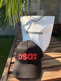 Cappello dsquared