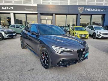 Alfa Romeo Stelvio 2.2 Turbodiesel 210 CV AT8 Q4 V